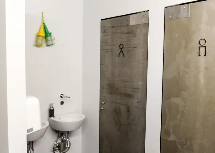 Vandrarhem Pia Do Urso *